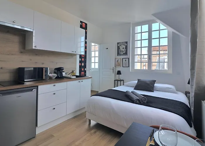 Sc4 - 2e Etage - Casino Du Lägenhet